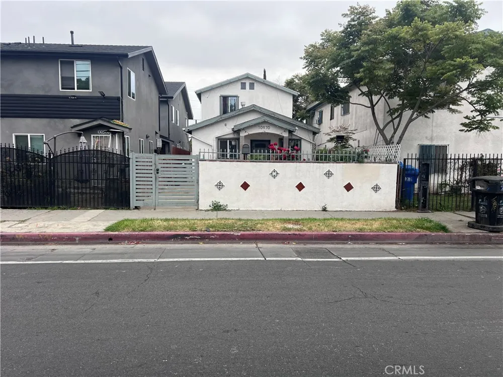 10970 Avalon Boulevard Los Angeles, CA 90061