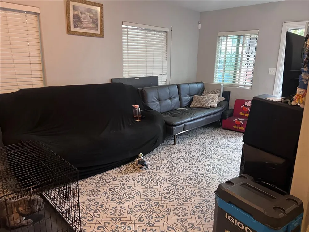10970 Avalon Boulevard Los Angeles, CA 90061