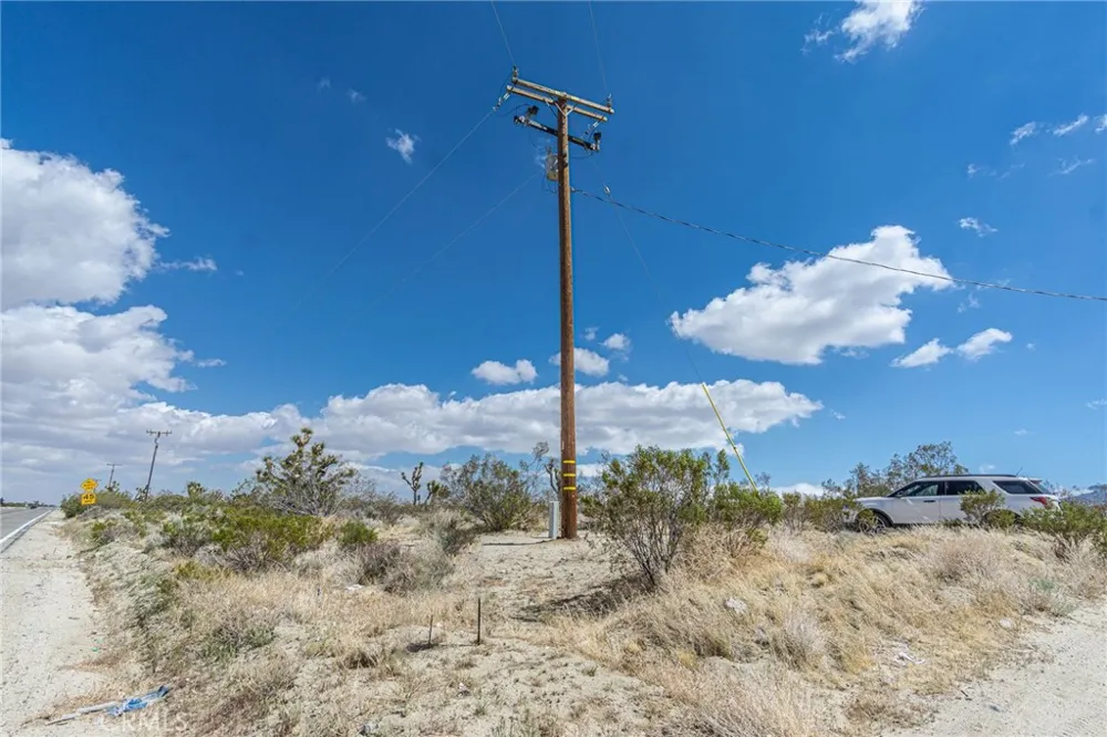Bear Valley Road Pinon Hills, CA 92372
