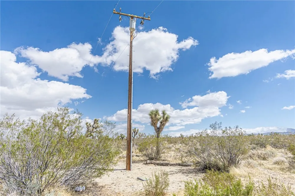 Bear Valley Road Pinon Hills, CA 92372