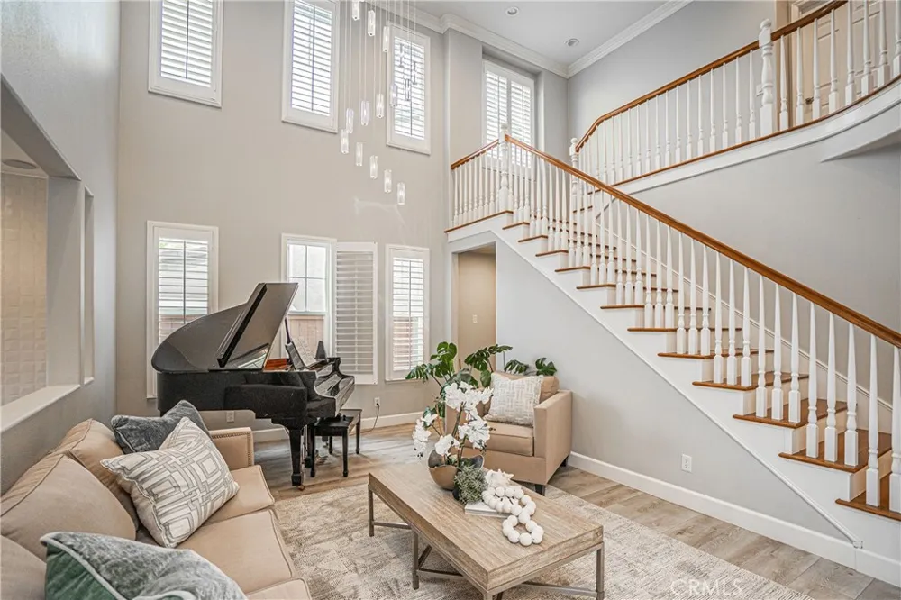 2038 Redfield Street Fullerton, CA 92833