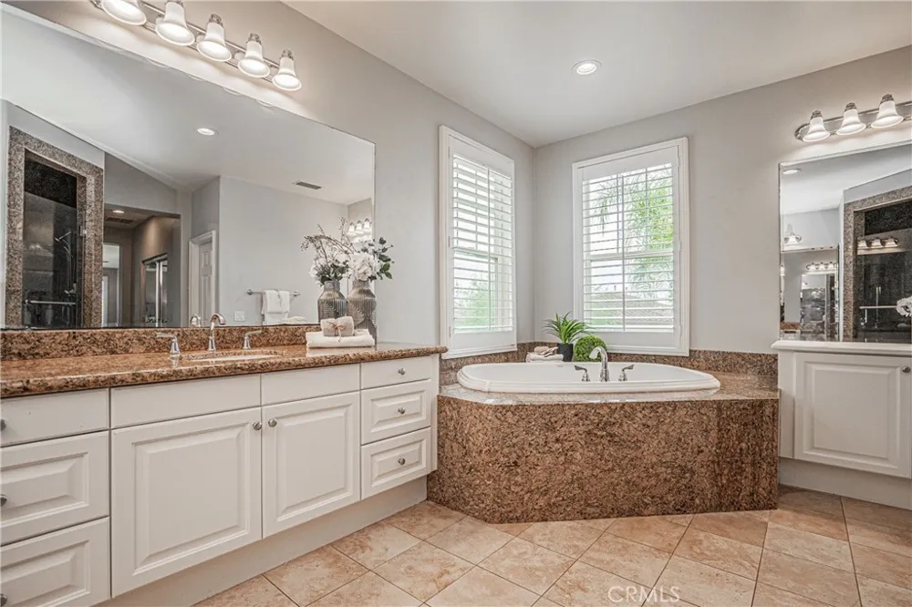 2038 Redfield Street Fullerton, CA 92833