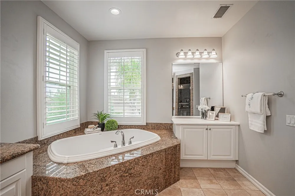 2038 Redfield Street Fullerton, CA 92833