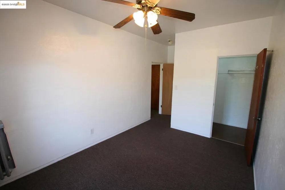 1458 E 33rd Street Oakland, CA 94602