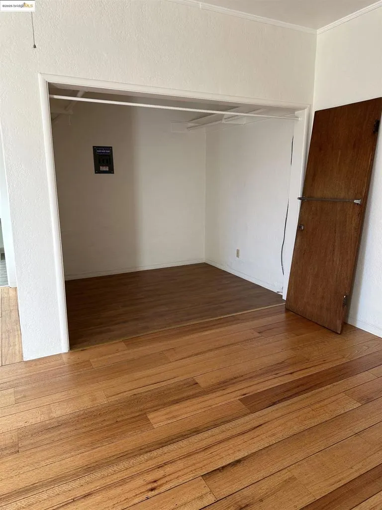 1458 E 33rd Street Oakland, CA 94602