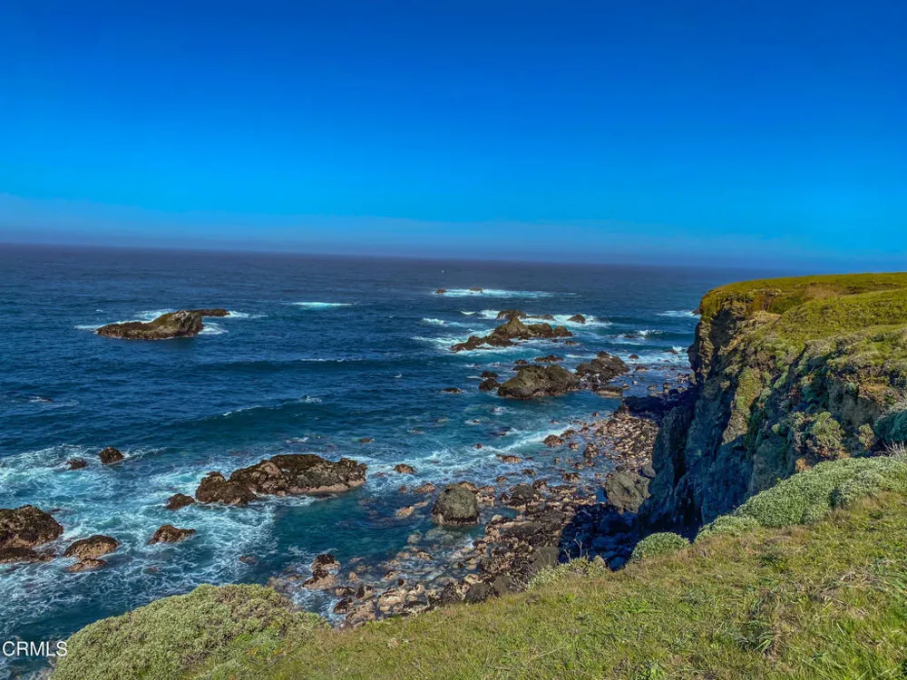 3400 Highway 1 Albion, CA 95410