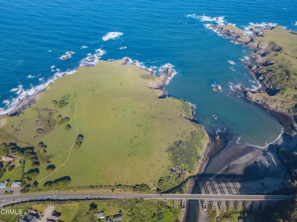 3400 Highway 1 Albion, CA 95410