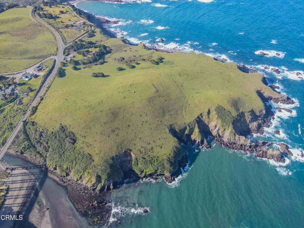 3400 Highway 1 Albion, CA 95410