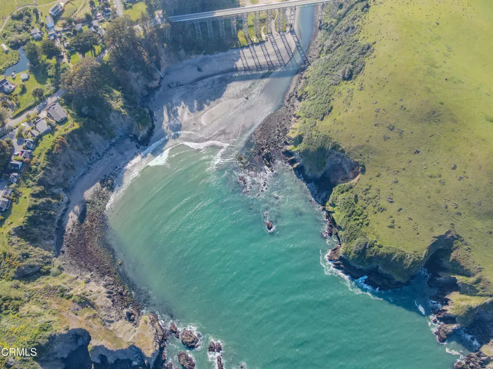 3400 Highway 1 Albion, CA 95410
