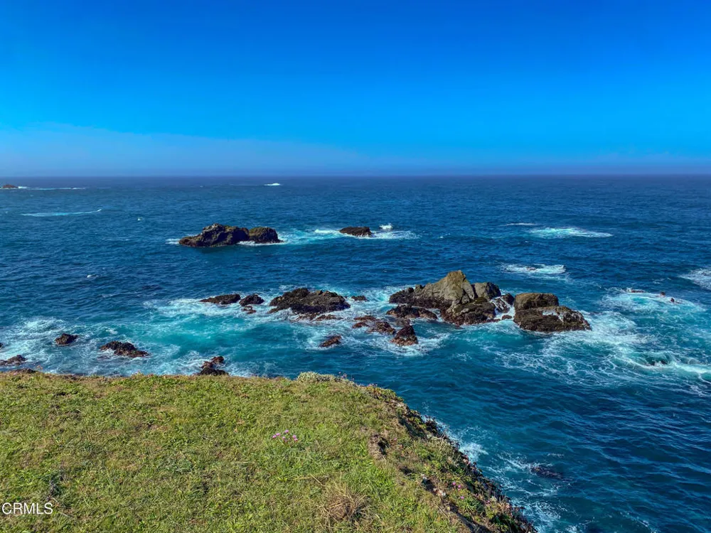 3400 Highway 1 Albion, CA 95410