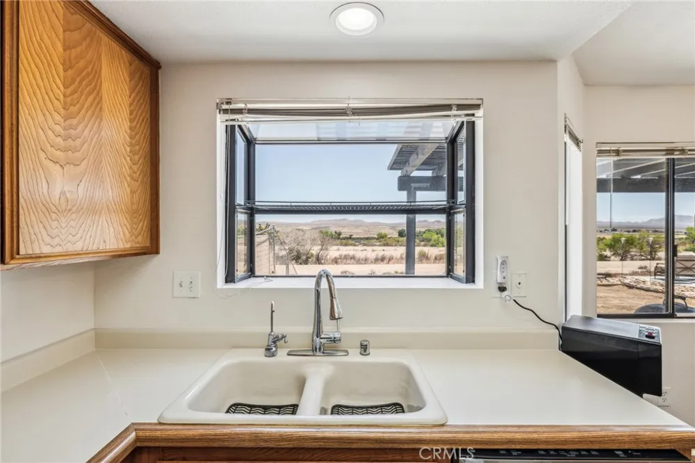 26323 Corona Drive Helendale, CA 92342