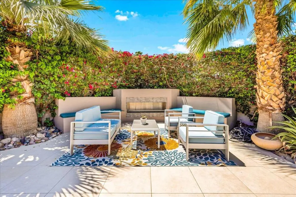 45730 Indian Canyon Road Indian Wells, CA 92210