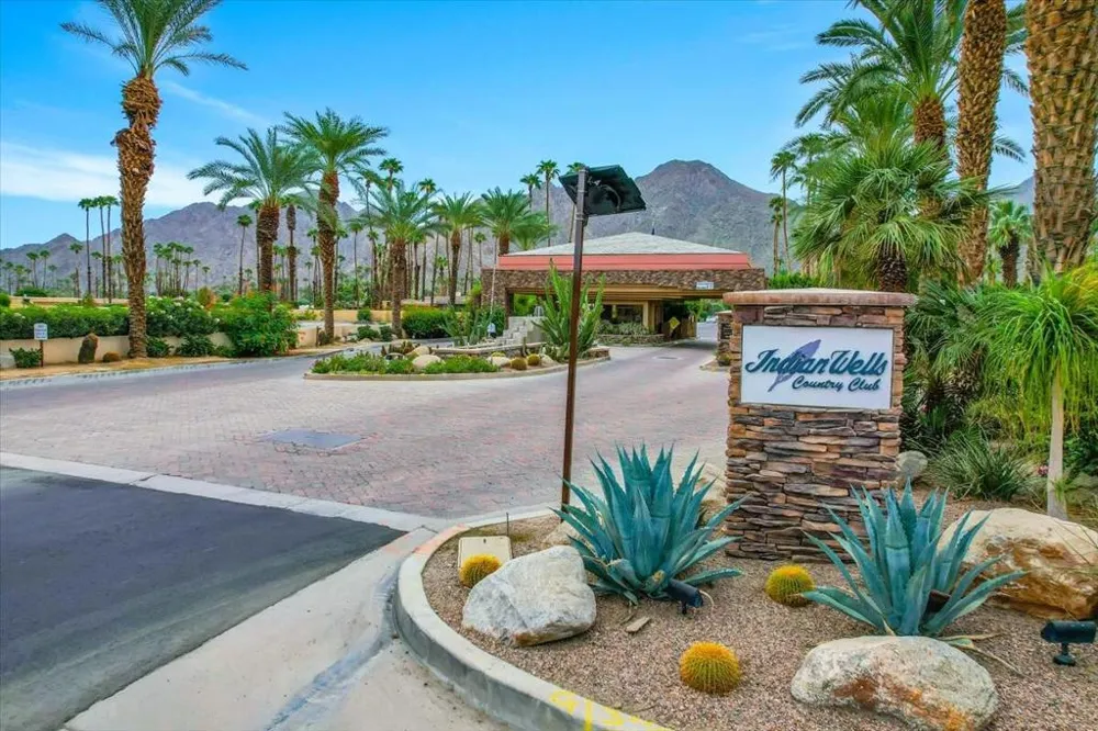 45730 Indian Canyon Road Indian Wells, CA 92210