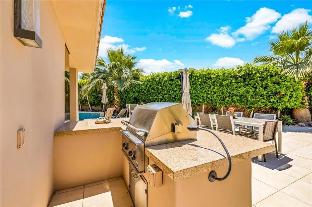 45730 Indian Canyon Road Indian Wells, CA 92210