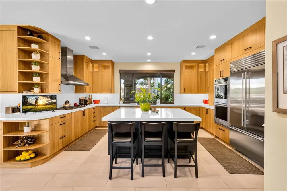 45730 Indian Canyon Road Indian Wells, CA 92210
