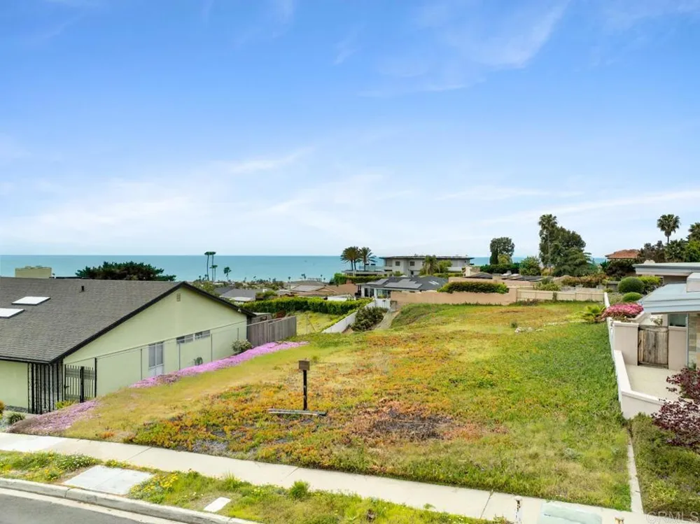 5452 Moonlight Lane La Jolla, CA 92037