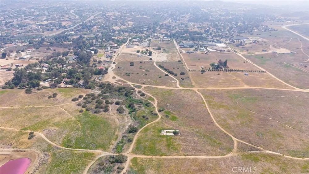 West of Rawhide Ln Riverside, CA 92504