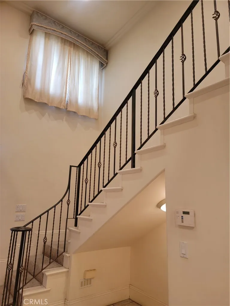 8009 Rose Street Paramount, CA 90723