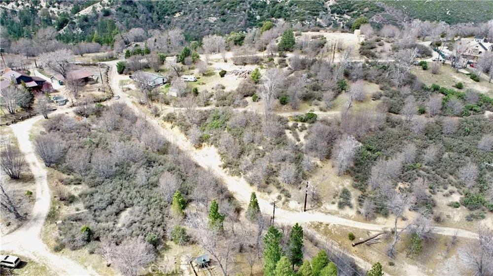 walnut Cedar Glen, CA 92321