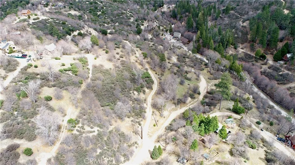 walnut Cedar Glen, CA 92321