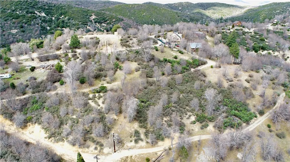 walnut Cedar Glen, CA 92321