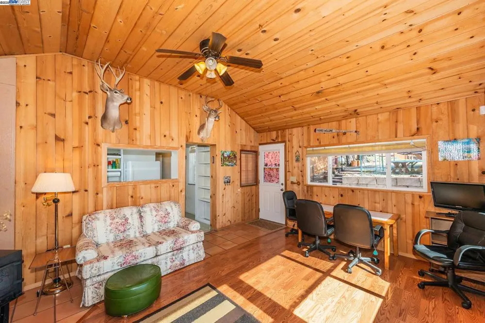 8341 East Side Rd Trinity Center, CA 96091