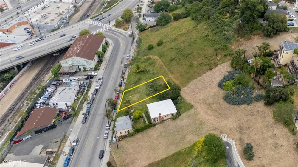 1 Marianna Ave. El Sereno, CA 90032