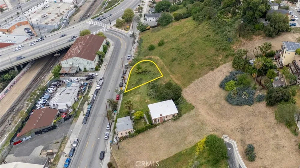 2 Marianna Ave El Sereno, CA 90032