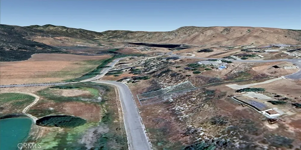 Kiptree Drive Lake Elizabeth, CA 93532