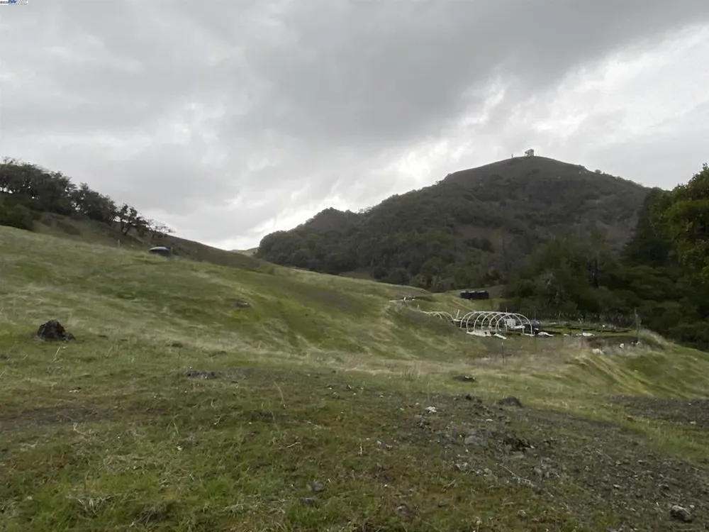 53700 Iron Creek Road Laytonville, CA 95454