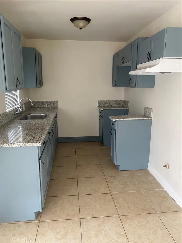 2030 W El Segundo Boulevard Gardena, CA 90249