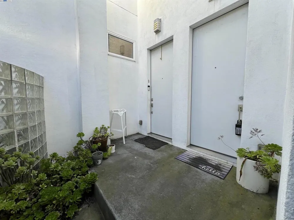 317 Cortland Ave San Francisco, CA 94110