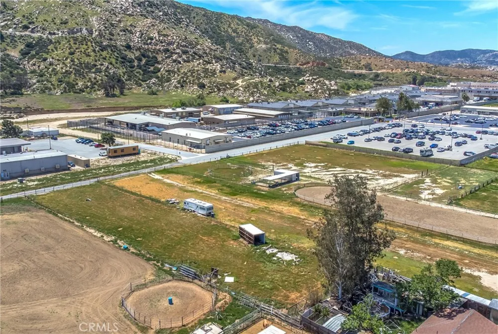 Porter Banning, CA 92220