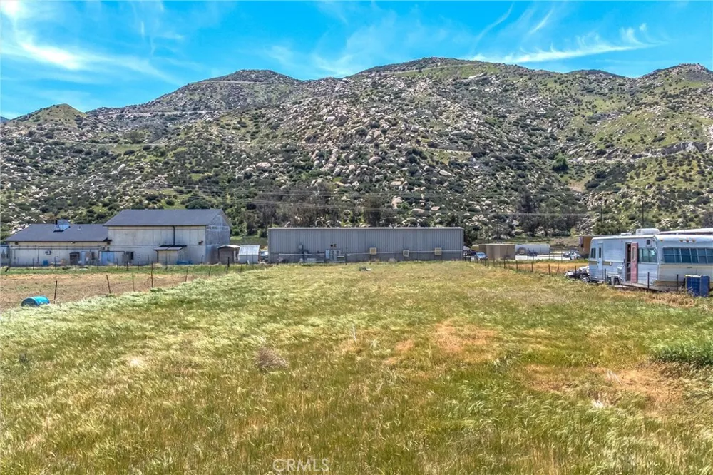 Porter Banning, CA 92220