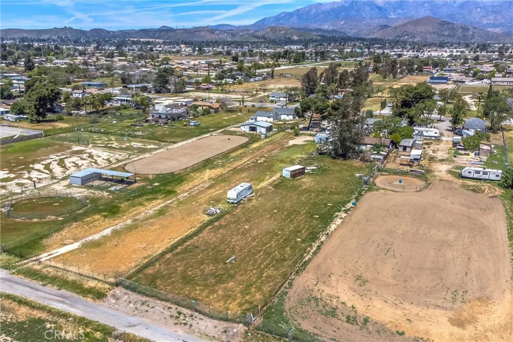 Porter Banning, CA 92220