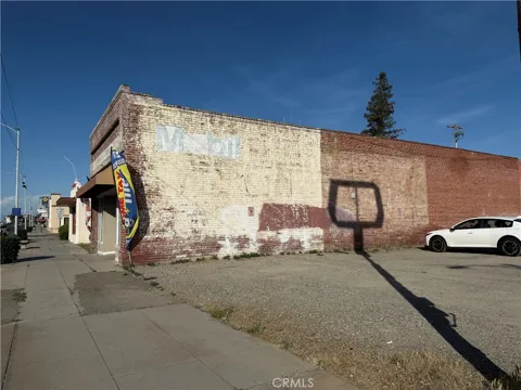 W Robertson Boulevard