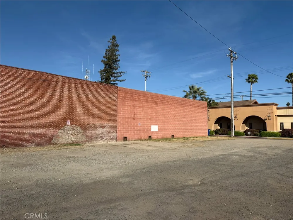 W Robertson Boulevard Chowchilla, CA 93610