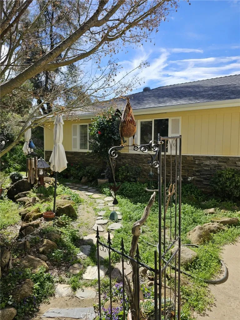 5085 Boyer Road Mariposa, CA 95338