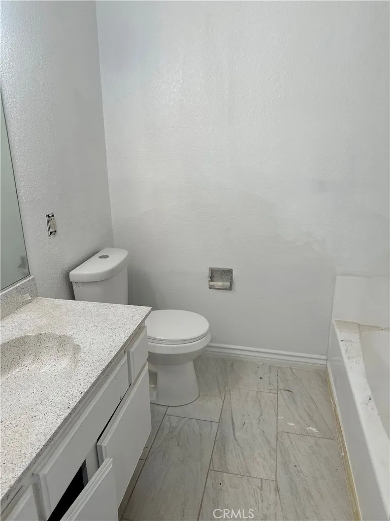 2455 West Acacia Avenue Hemet, CA 92545