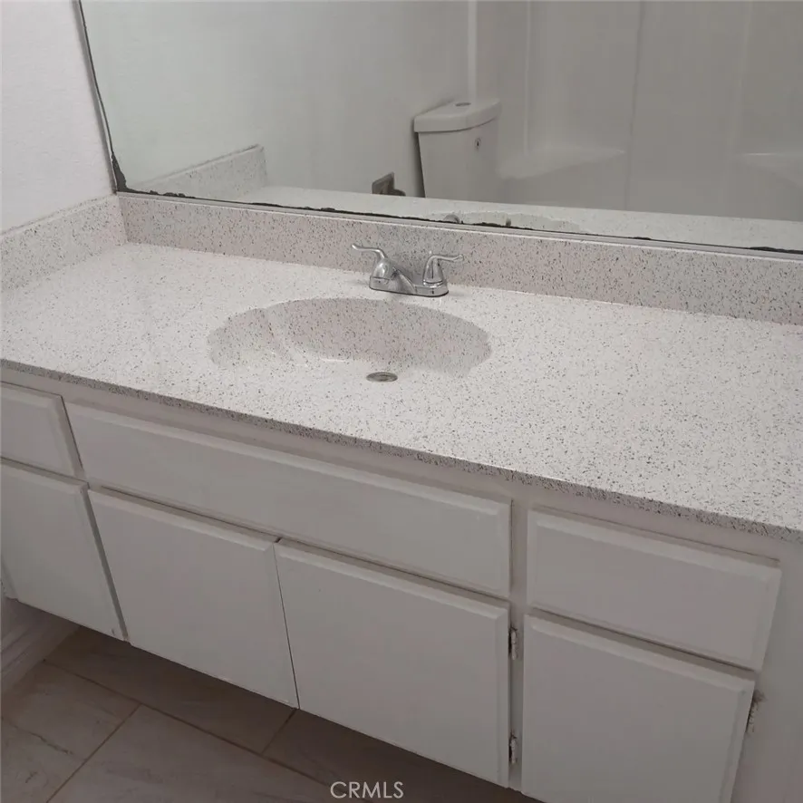 2455 West Acacia Avenue Hemet, CA 92545
