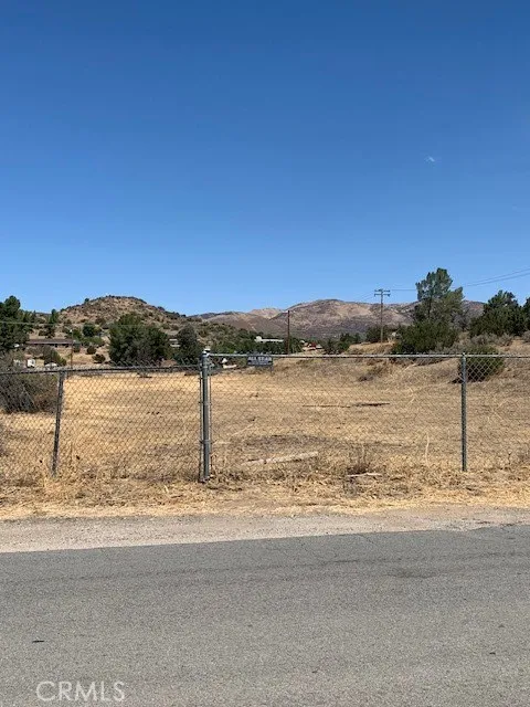 3362 Syracuse Avenue Acton, CA 93510