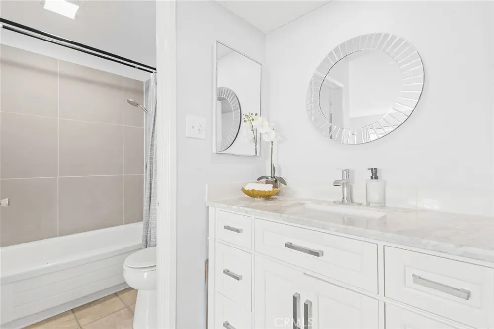 400 Acacia Avenue #B12 Fullerton, CA 92831