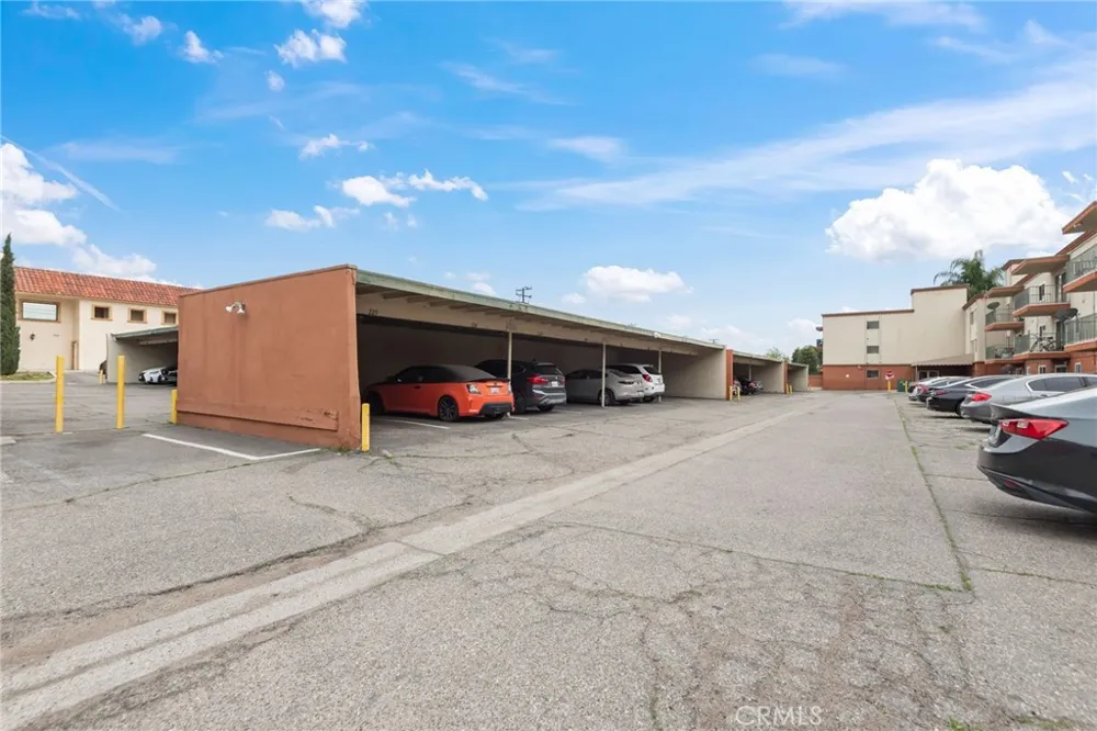 400 Acacia Avenue #B12 Fullerton, CA 92831