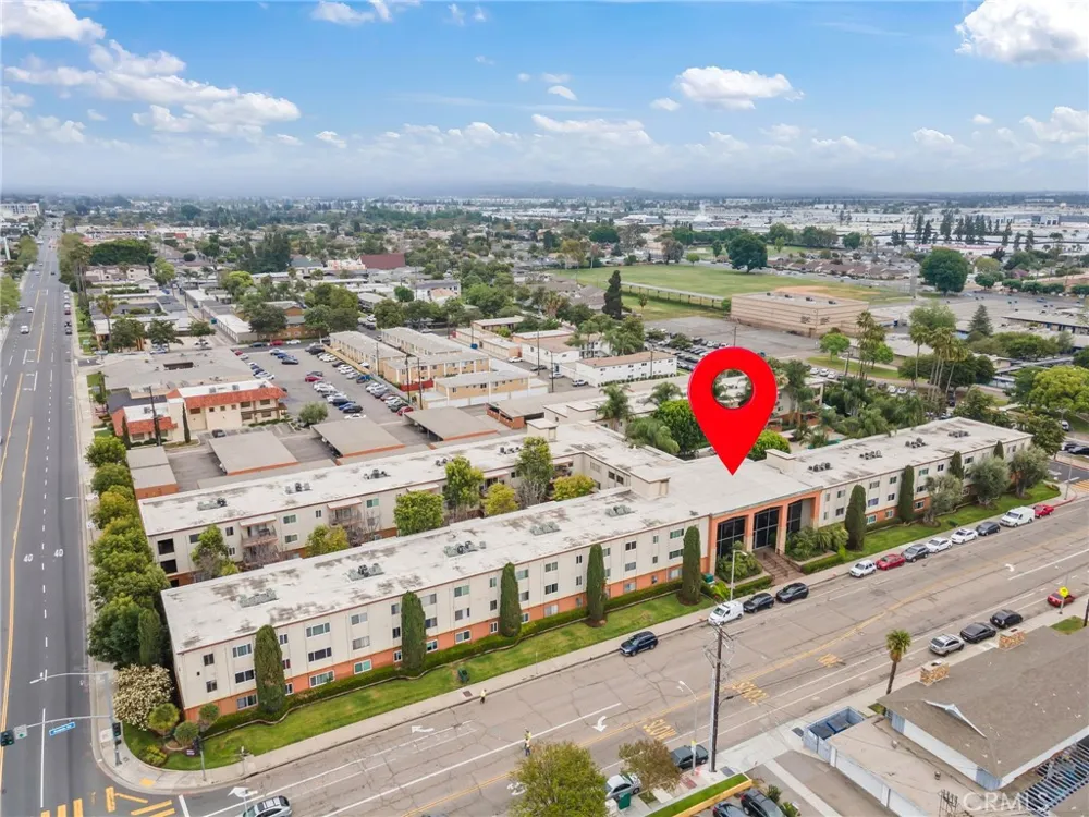400 Acacia Avenue #B12 Fullerton, CA 92831