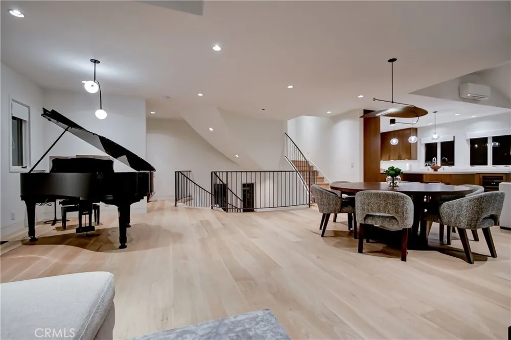 1712 Manhattan Avenue Hermosa Beach, CA 90254