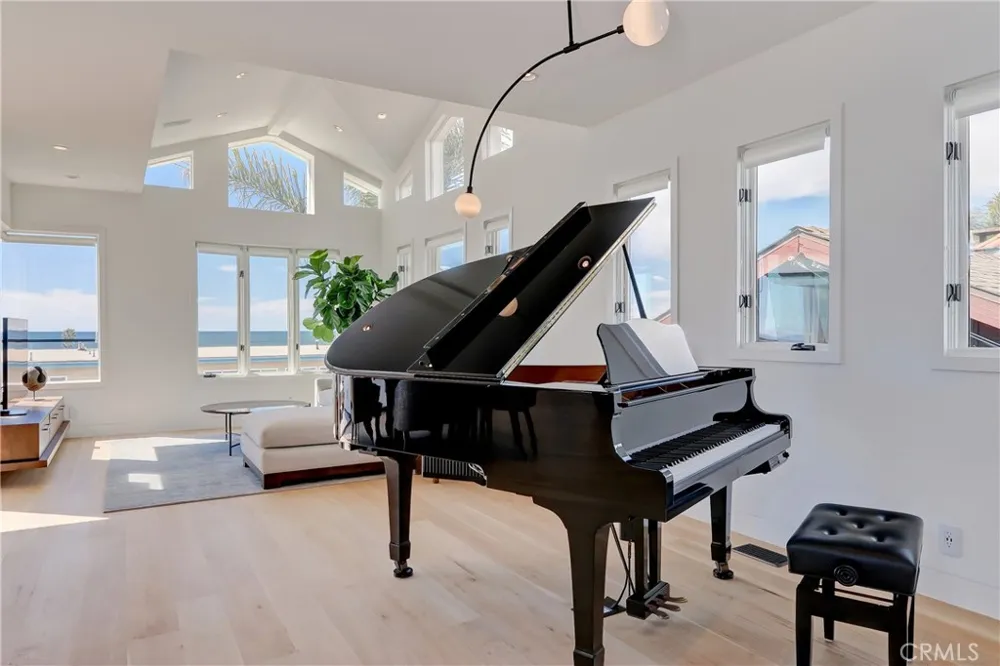 1712 Manhattan Avenue Hermosa Beach, CA 90254