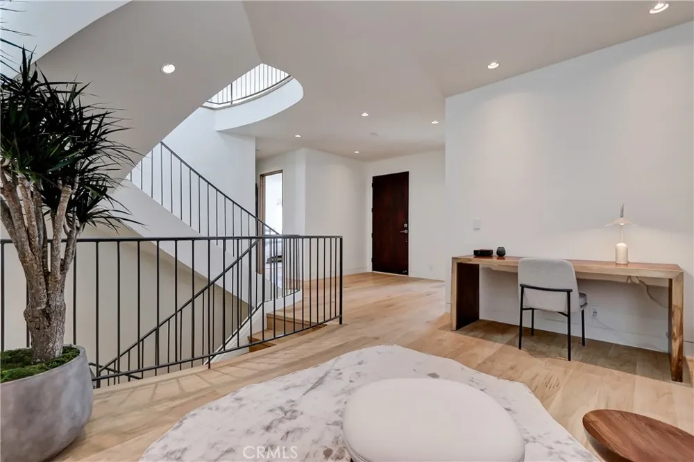 1712 Manhattan Avenue Hermosa Beach, CA 90254
