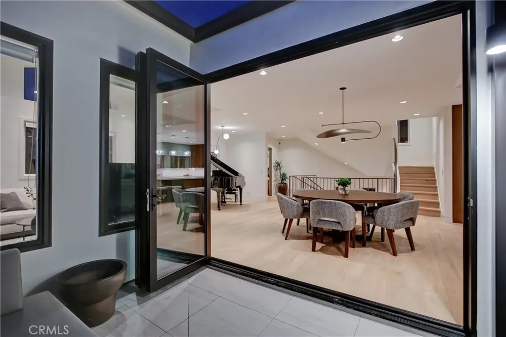 1712 Manhattan Avenue Hermosa Beach, CA 90254