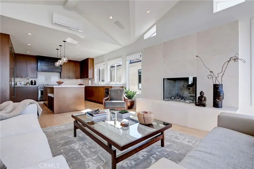 1712 Manhattan Avenue Hermosa Beach, CA 90254