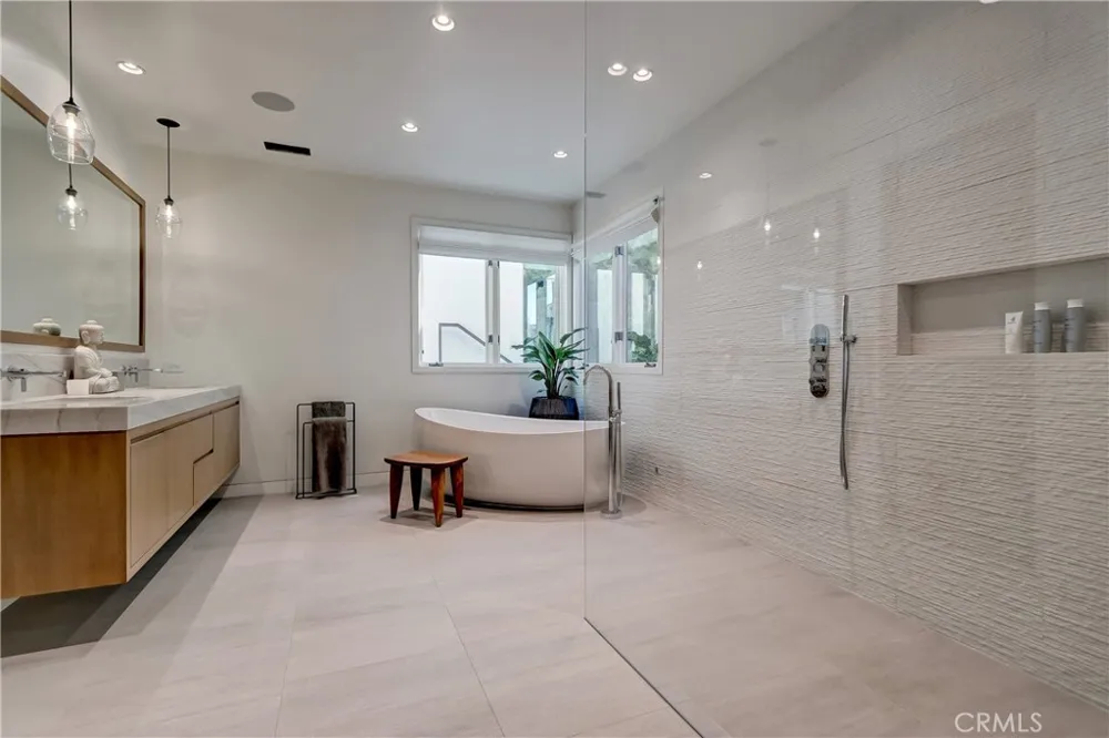 1712 Manhattan Avenue Hermosa Beach, CA 90254